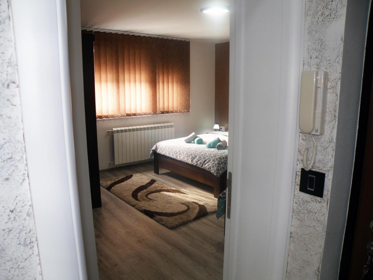 Kristal Apartmani Aranđelovac Extérieur photo