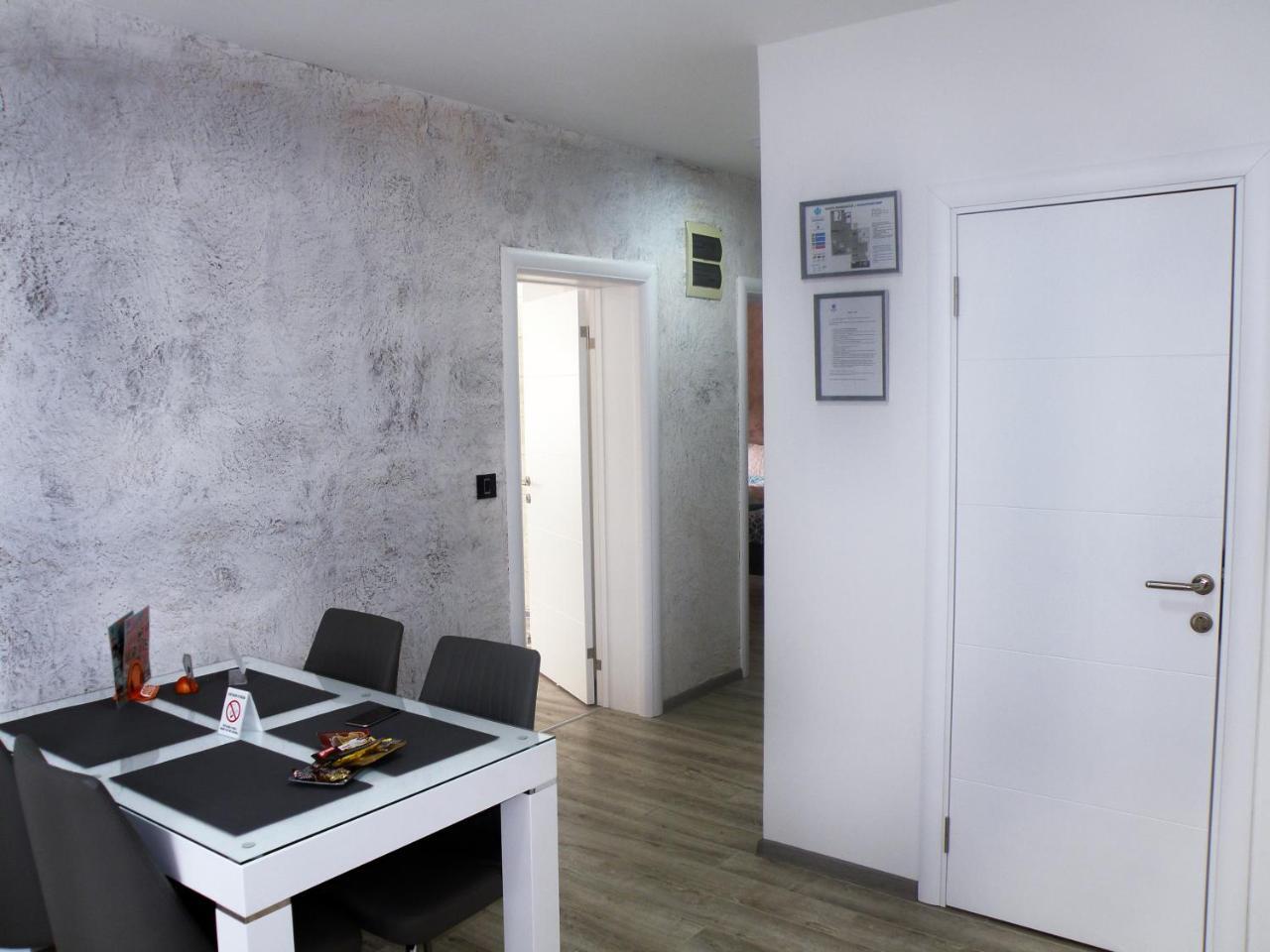 Kristal Apartmani Aranđelovac Extérieur photo