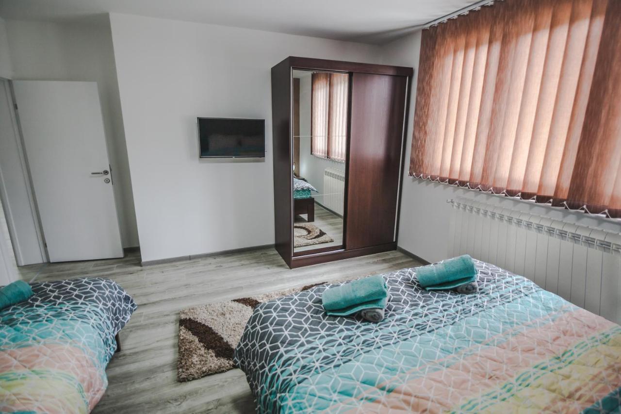 Kristal Apartmani Aranđelovac Extérieur photo