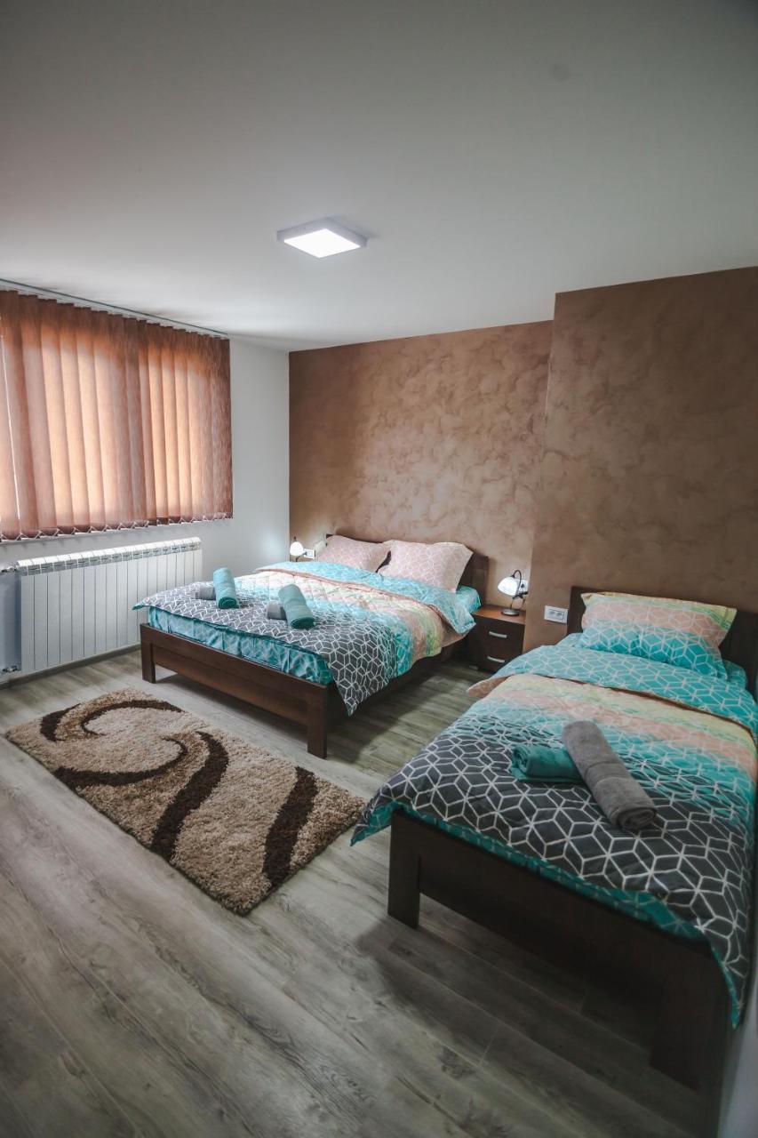 Kristal Apartmani Aranđelovac Extérieur photo